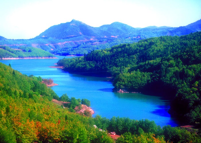 vlassopoulos-travel-limnh-plasthra-3