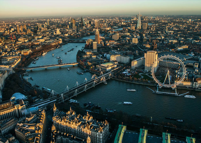vlassopoulos-travel-london-1